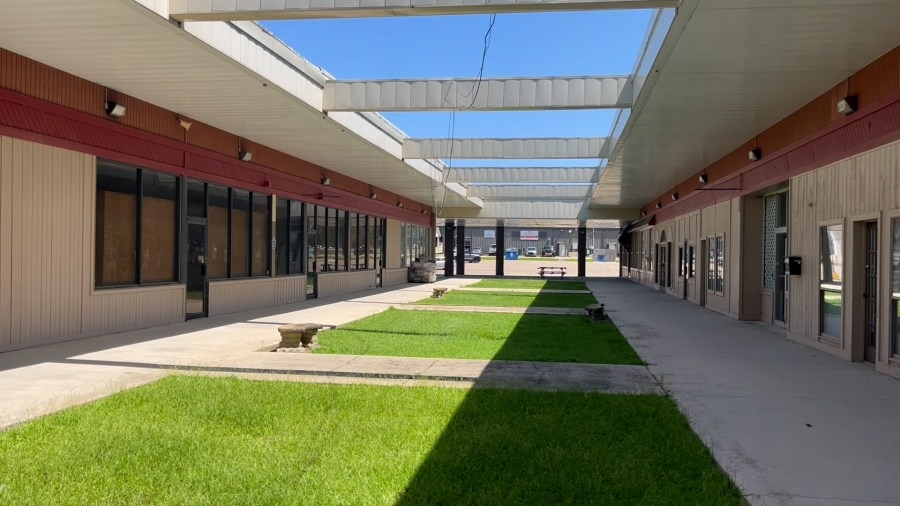 Zachary Rouses, shopping center prepares for major upgrades