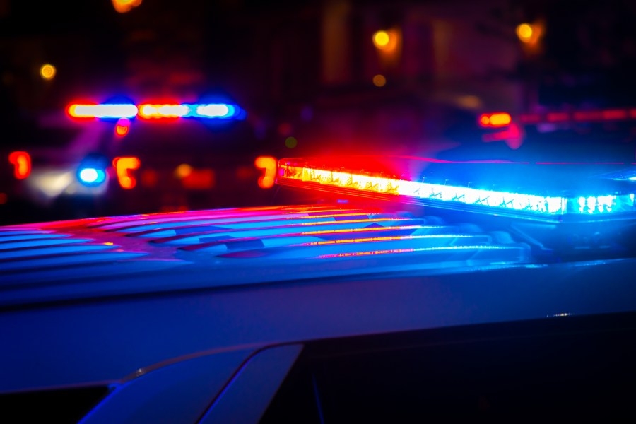 Man shot in arm after confronting attempted car burglars in Baton Rouge