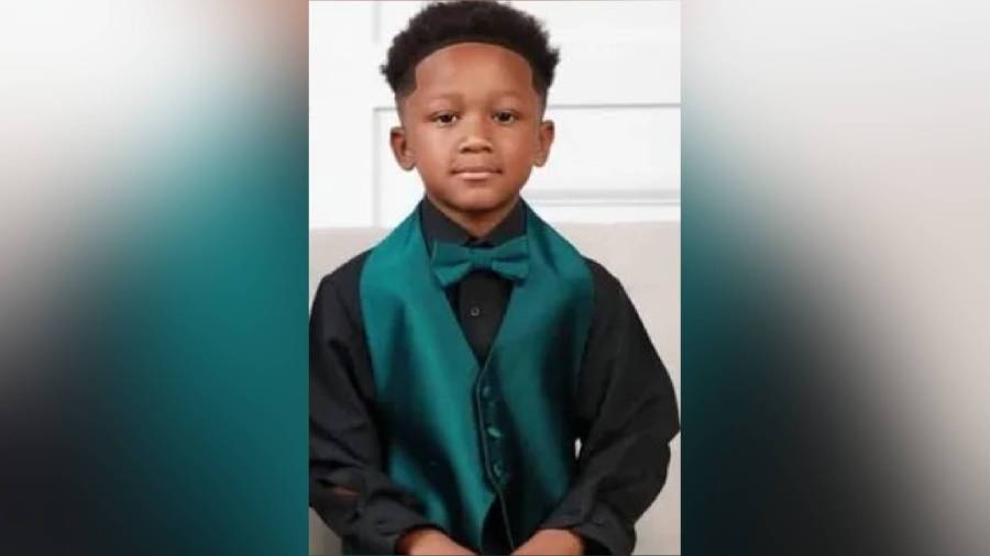 Woman accused in deadly shooting of 8-year-old boy enters guilty plea