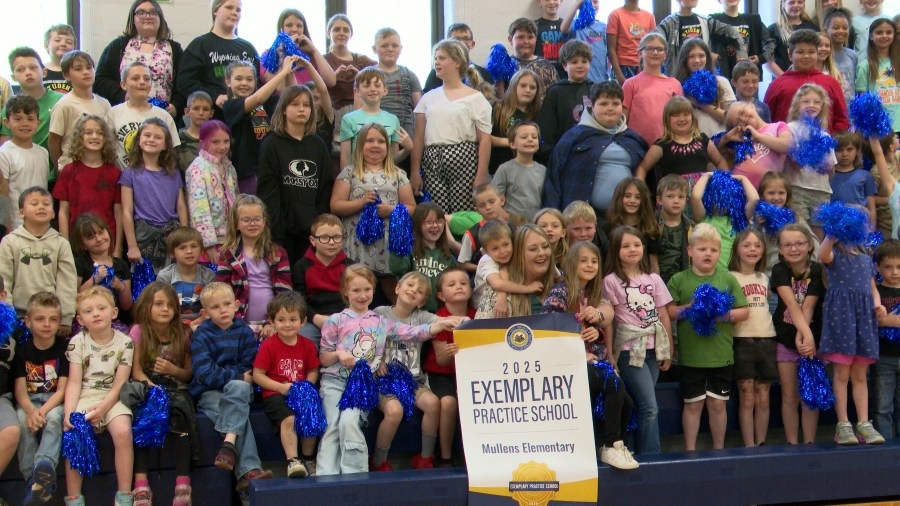 Mullens Elementary School recognized as Exemplary Practice School