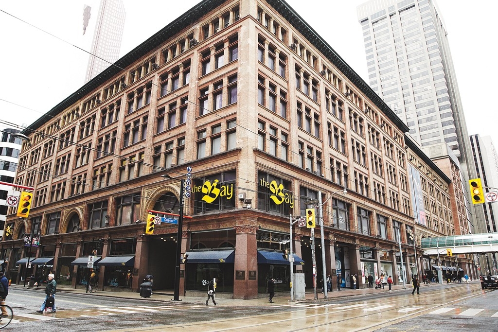 Hudson's Bay Signs Lease Deal With Chinese Billionaire