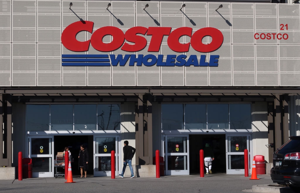 Saks Fifth Avenue Brand Heads to Costco: Sources