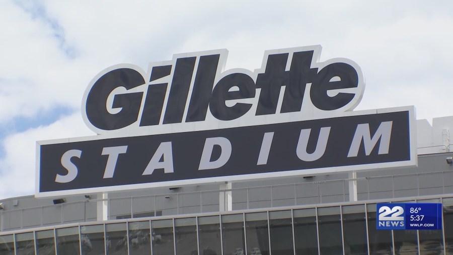 George Strait and Chris Stapleton coming to Gillette Stadium this weekend