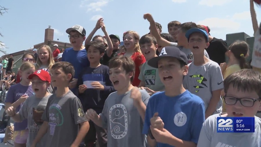 Westfield Starfires join students for STEM showcase