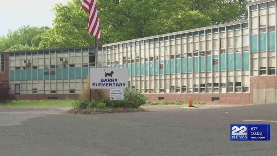 Chicopee hosts listening session on Barry Elementary School project