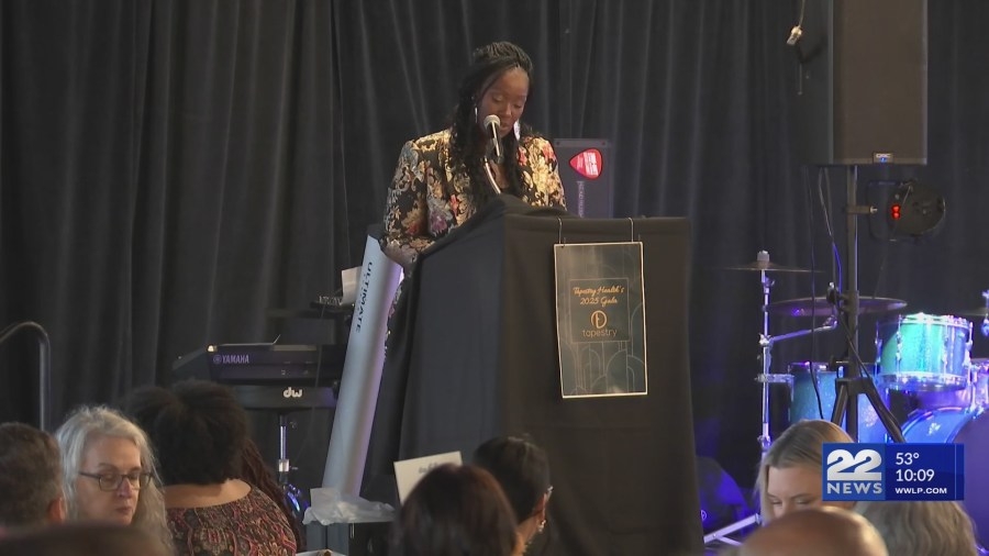 Community leaders fundraise for healthcare access at annual gala