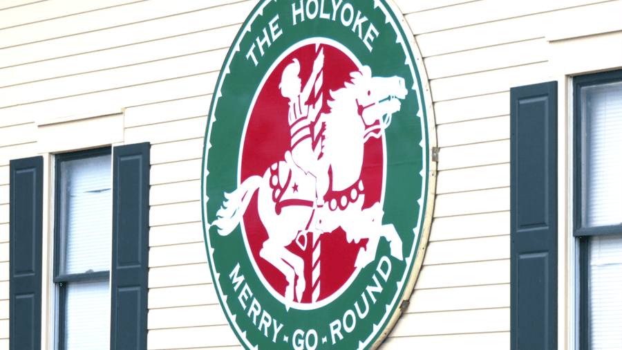 Dobbin Tartan Party hosted at Holyoke Merry-Go-Round