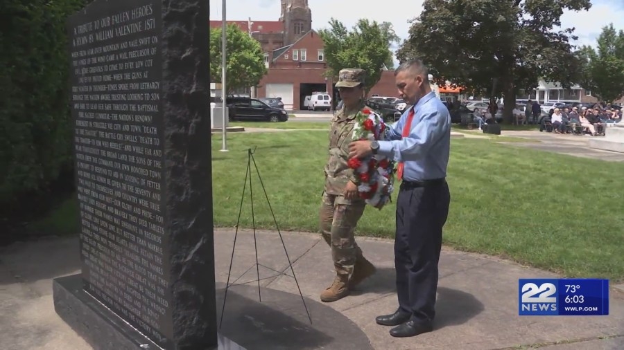 Chicopee memorial ceremony honors veterans with wreath laying