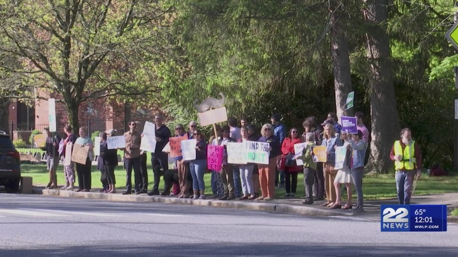 Northampton teachers halt work for unpaid labor protest