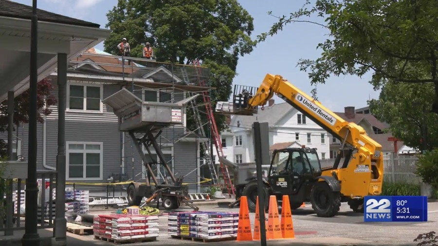 National Roofing Alliance donates new roof to Ronald McDonald House