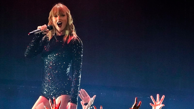 Taylor Swift-themed planetarium show 'Reputation: Under the Stars,' coming to Springfield Museums