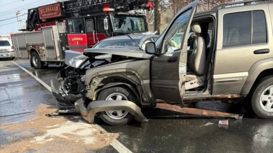 Multiple crews sent to serious two-car crash on Route 20 in Wilbraham