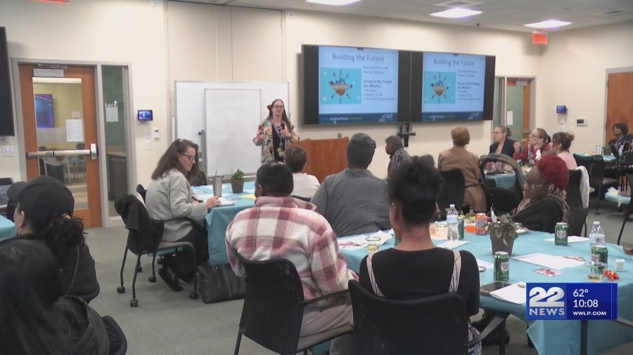 Springfield residents voice concerns, push for change at community dinner