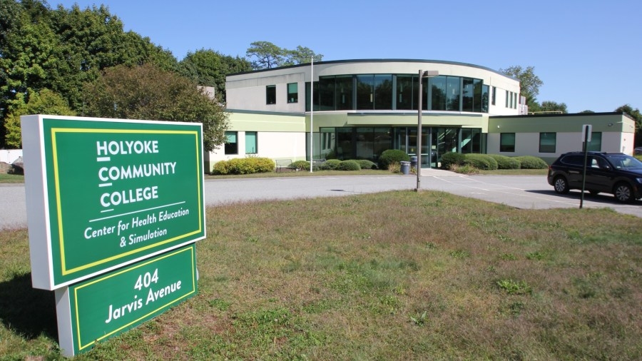 Holyoke Community College announce resignation of Vice President Sharale Mathis
