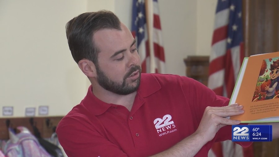 22News visits Chicopee school for National Reading Month