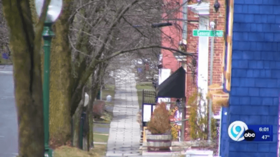 Source: ICE-detained family returning to Sackets Harbor