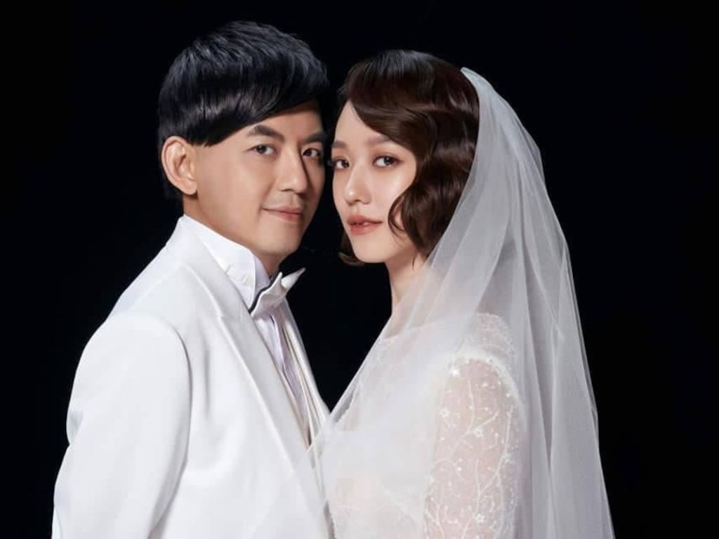 Mickey Huang and Summer Meng quietly end their marriage?