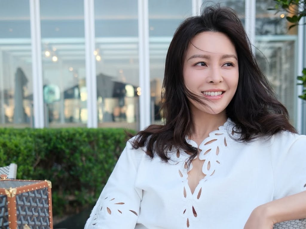 Kelly Cheung sparks breakup rumours with long-term boyfriend