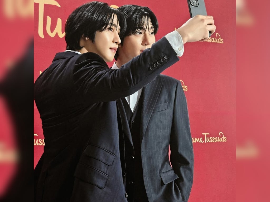 Ahn Hyo Seop's wax figure makes debut at Madame Tussauds Hong Kong