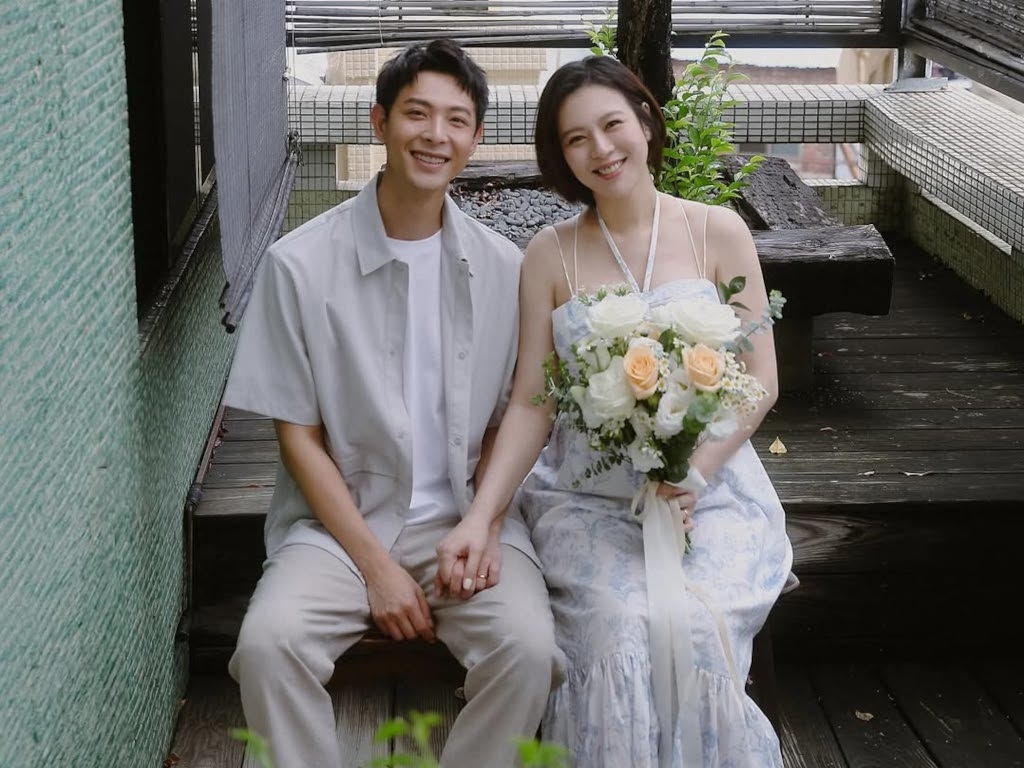 Esther Liu and Simon Lien announce marriage and baby