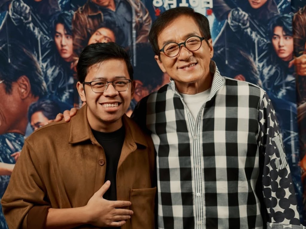 Sofyank happy to meet childhood hero Jackie Chan