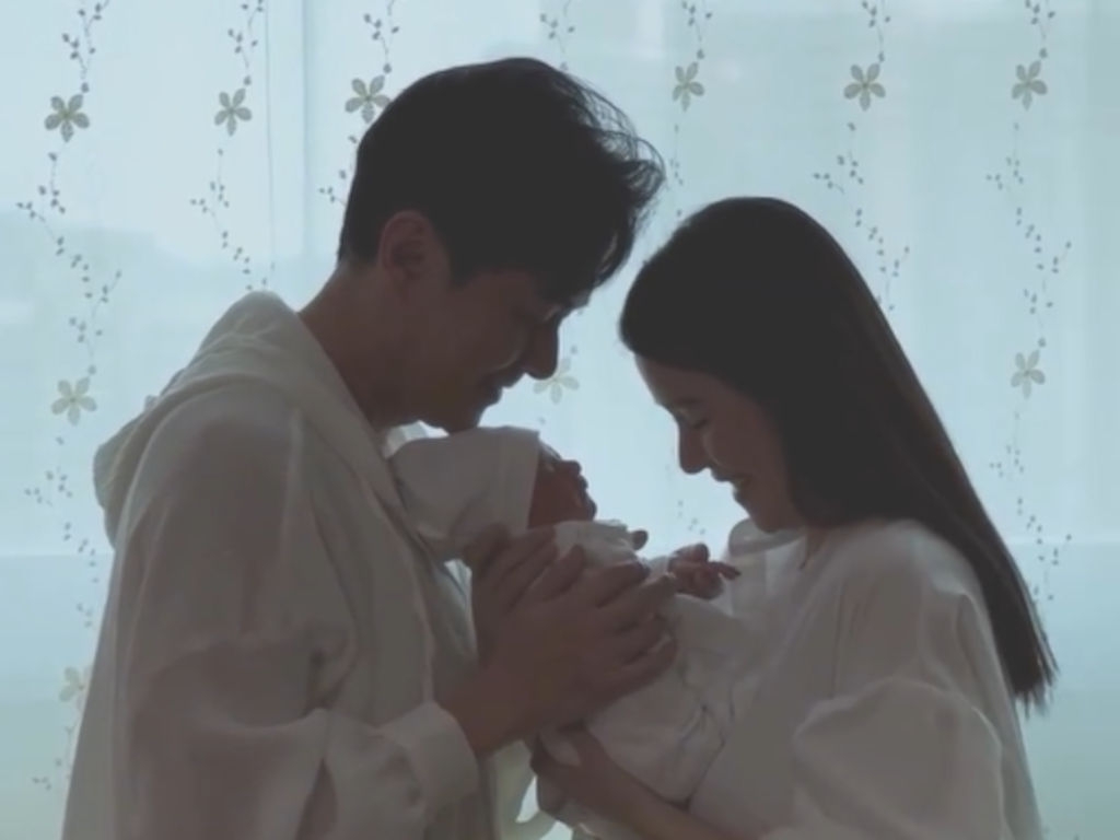 Edwin Siu and Priscilla Wong welcome a baby boy