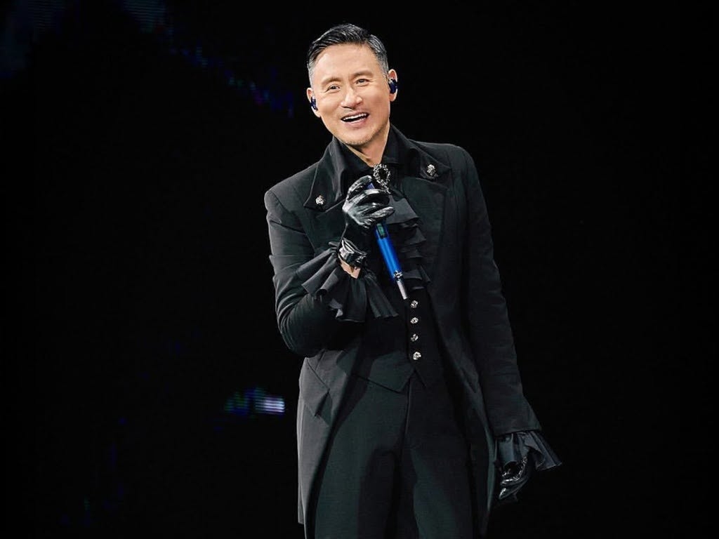 Jacky Cheung laughs off rumours of financial issues