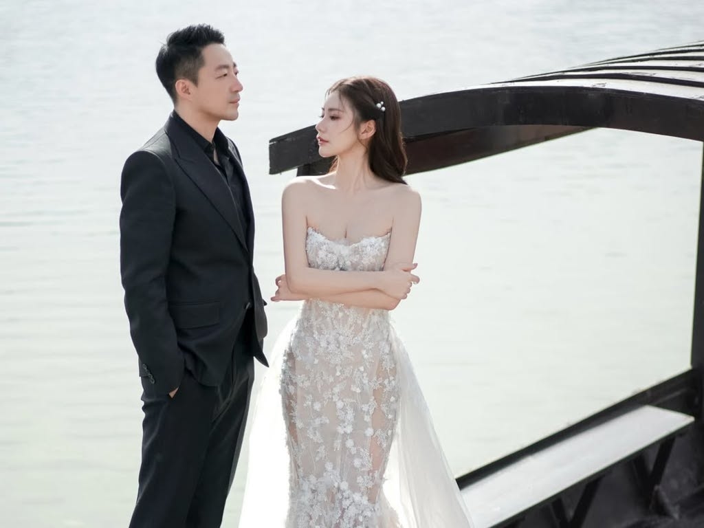 Wang Xiaofei's wife denies leaking photo of Barbie Hsu's daughter