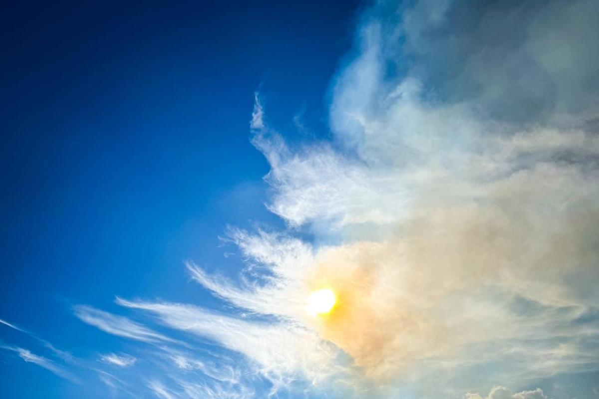 Langdale Moor: Dramatic photos capture scale of North York Moors blaze