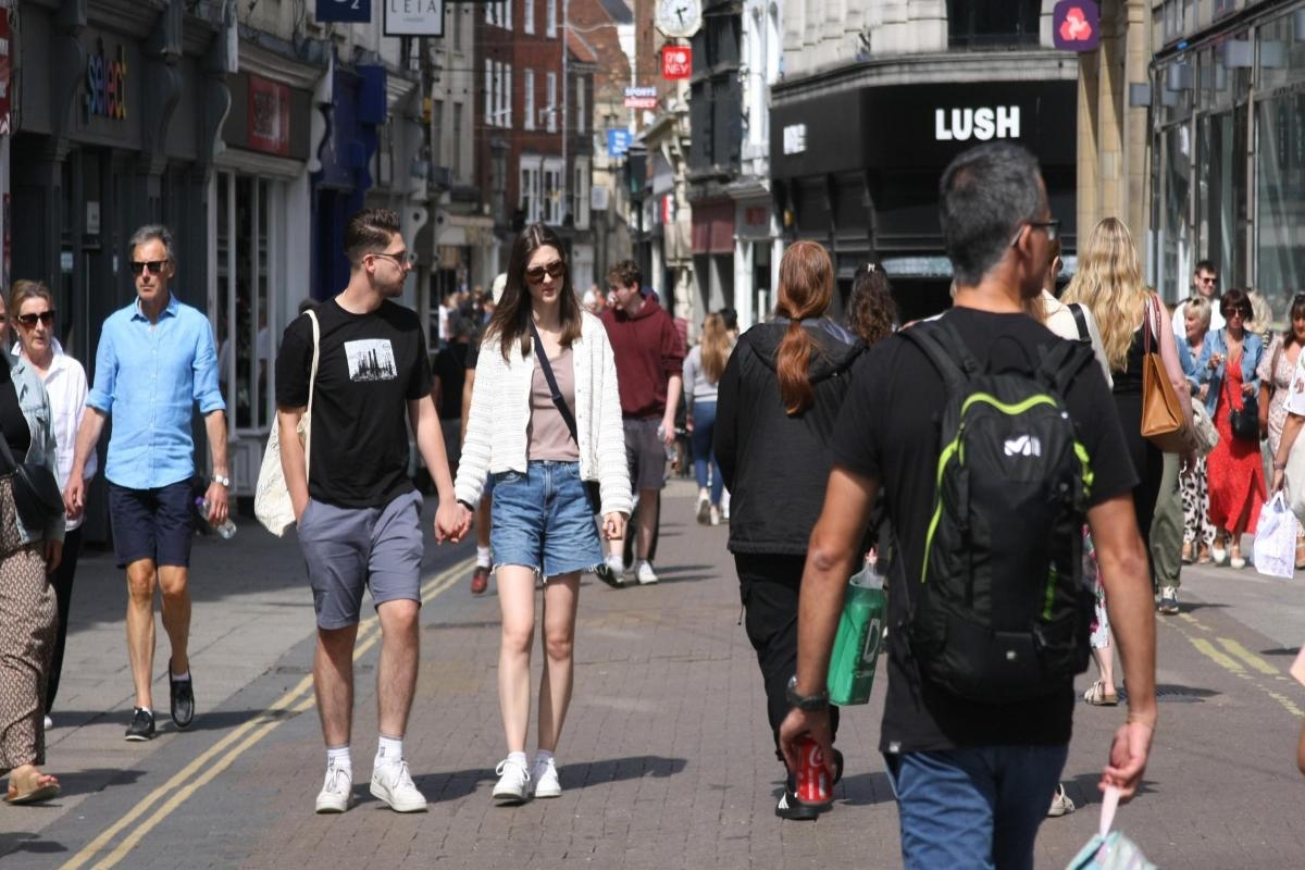 Temperatures set to exceed 30C in York amid yellow heat alert