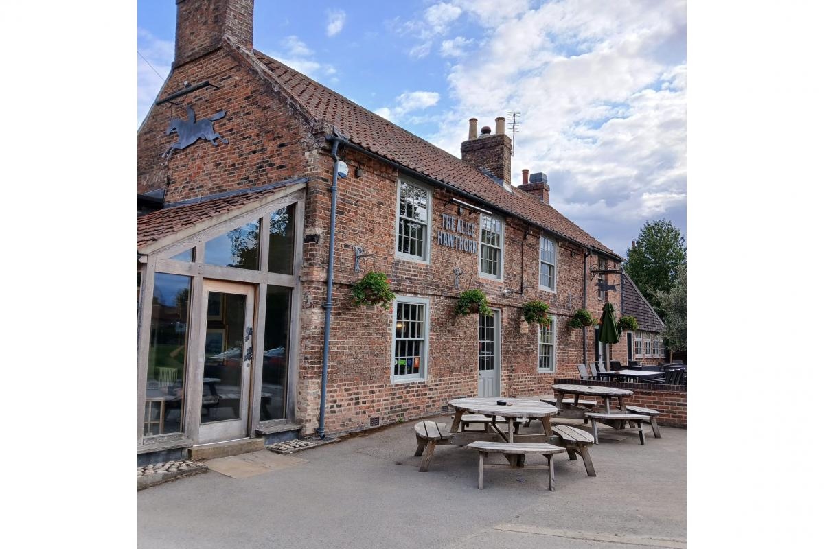 FOOD REVIEW: The village gastropub near York that is a thoroughbred for dining