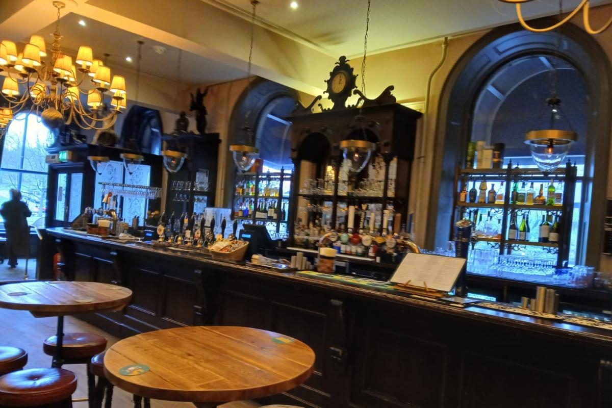 REVIEW: What makes a Highly Recommended Hotel?