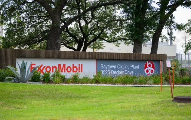 ExxonMobil Plans to Sell French Refining Assets to North Atlantic