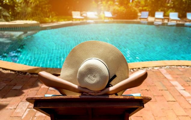 4 Discretionary Stocks to Buy as Consumer Sentiment Rebounds