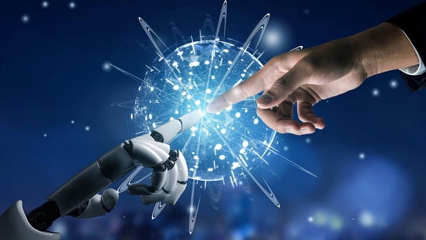 PLTR vs. COHR: Which AI-Driven Tech Stock Has More Upside Now?