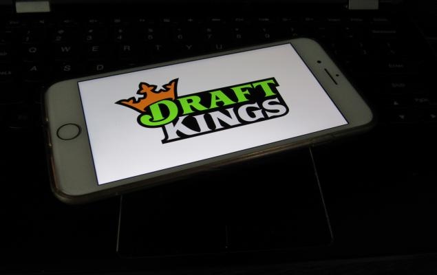 Is DraftKings Winning the Customer Acquisition War in Sports Betting?