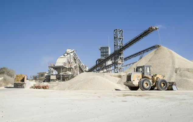 AngloGold Ashanti Inks Deal to Sell MSG Mine, Stock Hits 52-Week High