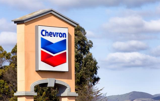 Will Chevron's Dividend Growth Outlook Weaken Amid Headwinds?