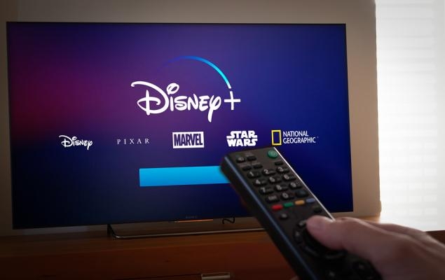Netflix vs. Disney: Which Streaming Giant is a Stronger Stock Pick?