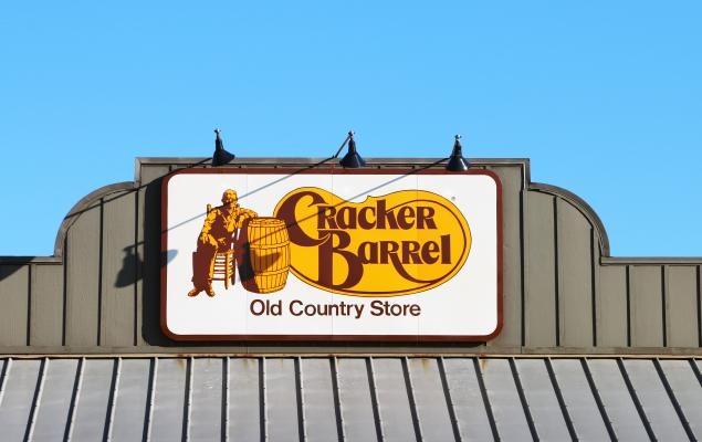 Cracker Barrel Q3 Earnings Surpass Estimates, Revenues Miss