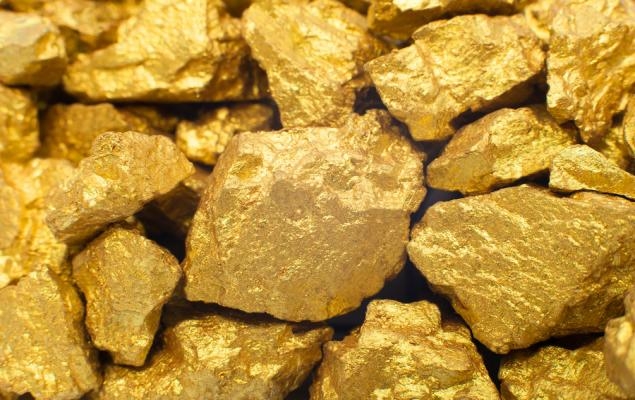 AngloGold Ashanti Trading Cheaper Than Industry: Buy the Stock?