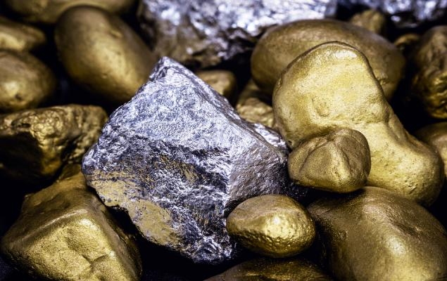 Chasing Record Gold Prices? Don't Forget Silver: Why it's a Buy