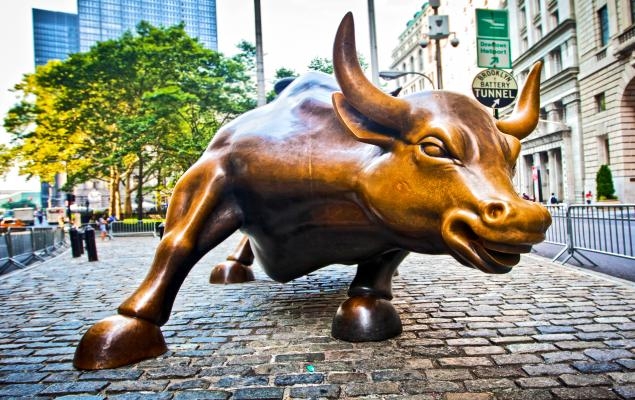 5 Stocks That Powered Nasdaq ETF's Outperformance Last Week