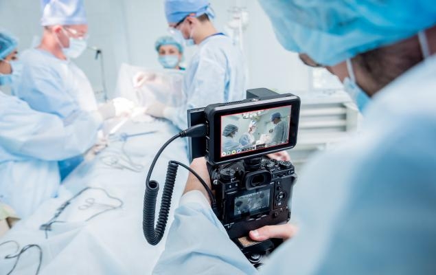 BSX Q1 Endoscopy Sales Rise 6%: What's Behind the Growth?