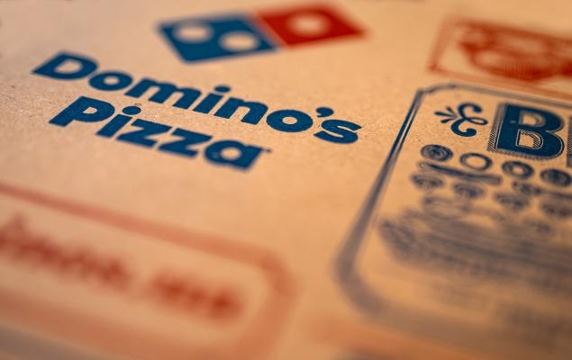 Domino's Q2 Earnings Miss, Revenues Beat Estimates, Stock Up