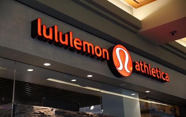 lululemon Q1 Earnings & Revenues Beat, Stock Dips on Cost Outlook