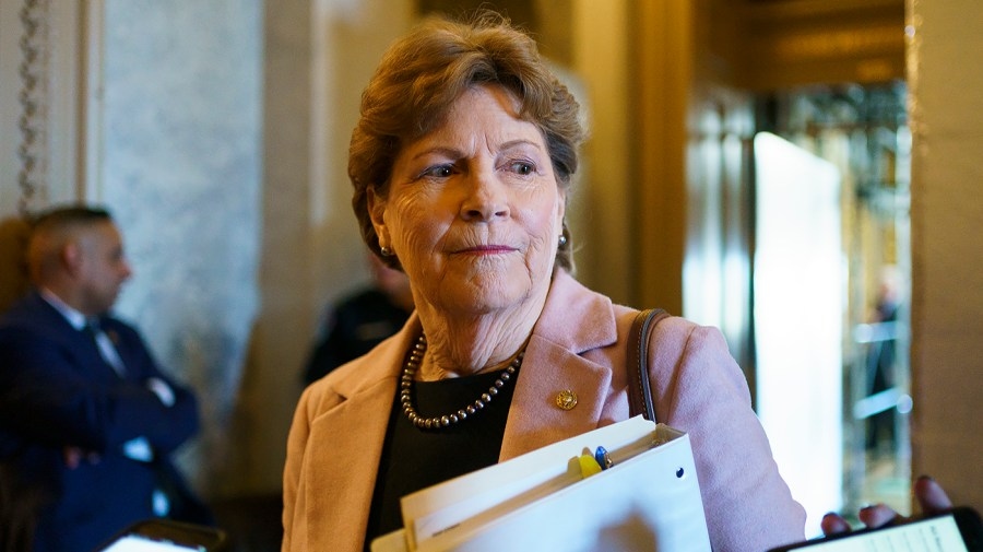 Shaheen, Tillis and Bennet tour Ukraine amid Trump peace push