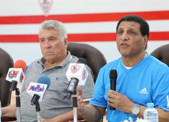 «مش هينام في البيت».. نجم الزمالك السابق يكشف رد فعله حال انتقاله نجله لـ الأهلي