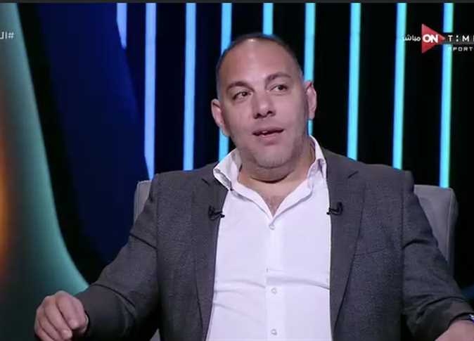 «أدونا فلوسهم وناخد كأس العالم».. تعليق مثير من أحمد بلال على مقارنات الأهلي بـ الهلال