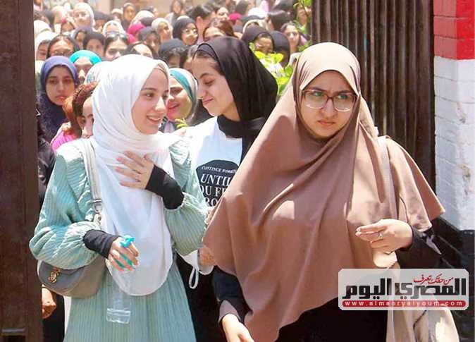 «أي طالب له درجات هياخدها».. «التعليم» ترد على وجود تلاعب في نتيجة الثانوية العامة